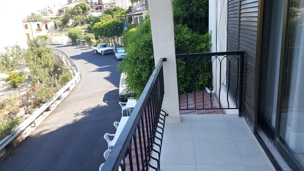 Chariandry Court Pissouri Exterior foto