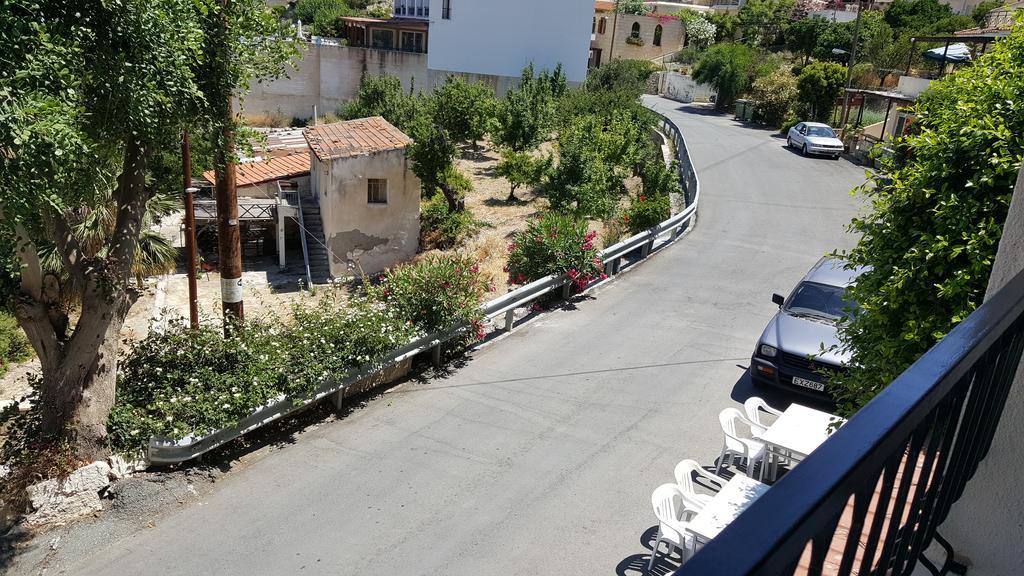 Chariandry Court Pissouri Exterior foto