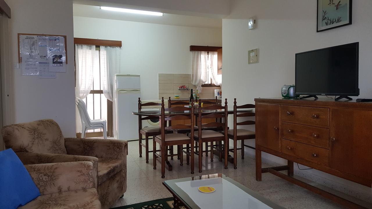 Chariandry Court Pissouri Exterior foto